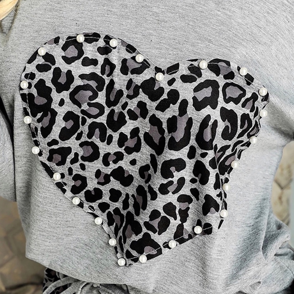 Leopard Print Heart Design Beaded Top & Pants Set - Picture 5 of 9